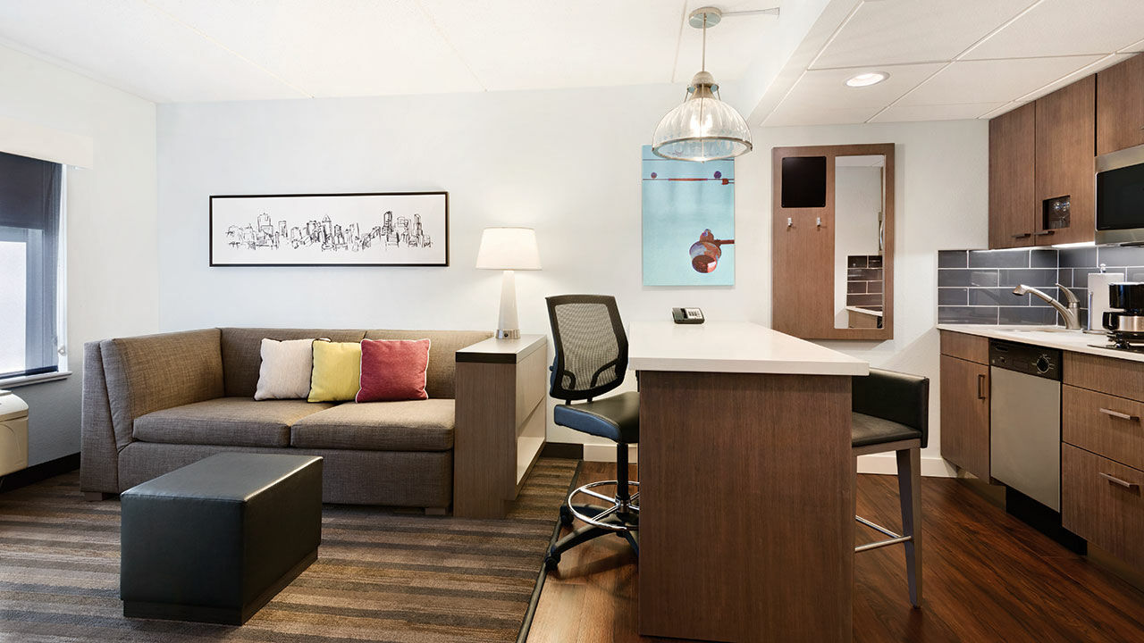 Clt Sky Suites Шарлът Екстериор снимка